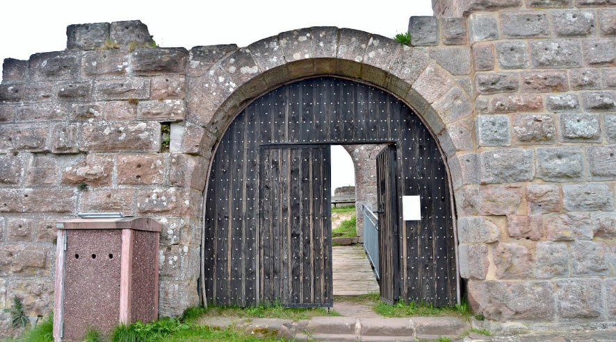 Château de Hohenack, Labaroche, France, France
